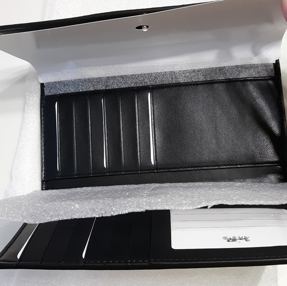 Wallet - Picture 3 of 4